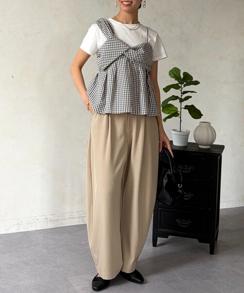 Chez toi(シェトワ)の「ビスチェ見えドッキングプルオーバー(Tシャツ/カットソー・レディース・ブラック/グレー/ベージュ・FREE)」の20枚目の写真