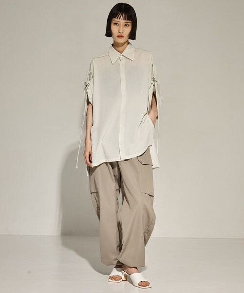 STUDIOUS（ステュディオス）の「【STUDIOUS/ステュディオス】Square Toe Mule/スクエアトゥミュール/サンダル（サンダル・レディース・シルバー/ブラック/ホワイト・1/2/3）」の6枚目の写真