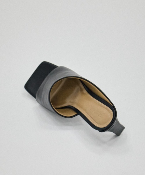 STUDIOUS（ステュディオス）の「【STUDIOUS/ステュディオス】Square Toe Mule/スクエアトゥミュール/サンダル（サンダル・レディース・シルバー/ブラック/ホワイト・1/2/3）」の12枚目の写真