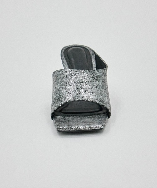STUDIOUS（ステュディオス）の「【STUDIOUS/ステュディオス】Square Toe Mule/スクエアトゥミュール/サンダル（サンダル・レディース・シルバー/ブラック/ホワイト・1/2/3）」の15枚目の写真