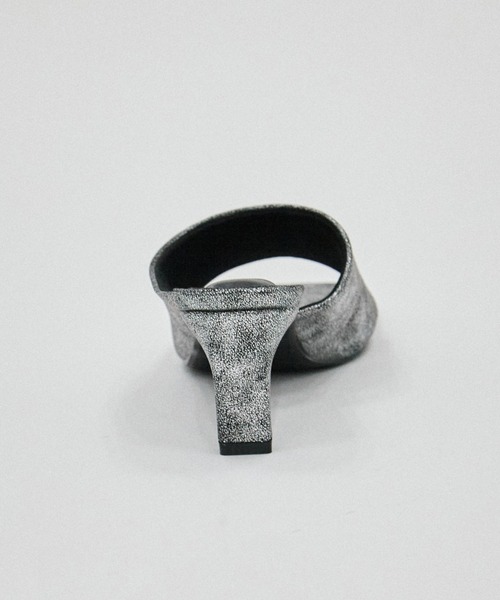 STUDIOUS（ステュディオス）の「【STUDIOUS/ステュディオス】Square Toe Mule/スクエアトゥミュール/サンダル（サンダル・レディース・シルバー/ブラック/ホワイト・1/2/3）」の17枚目の写真