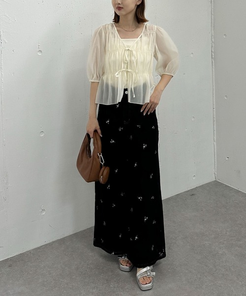 archives(アルシーヴ)の「’チェックアソート2wayシャーリングリボンブラウス’(シャツ/ブラウス・レディース・ホワイト×ネイビー/アイボリー/ホワイト×ブラック/ブラック・MEDIUM)」の12枚目の写真