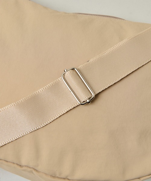 CALIFORNIA OUTFITTERS（カリフォルニア アウトフィッターズ）の「5A31 シンプル ハーフムーンショルダーバッグ（ショルダーバッグ・メンズ・ブラック/ベージュ/ライトグレー・ONESIZE）」の20枚目の写真