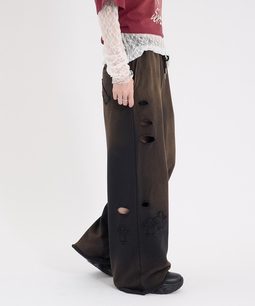 Perushu（ペルーシュ）の「CROSS DAMAGE SWEAT PANTS クロスダメージスウェットパンツ（スウェットパンツ・メンズ・ブラウン/ネイビー/ブラック・LARGE/MEDIUM）」の8枚目の写真