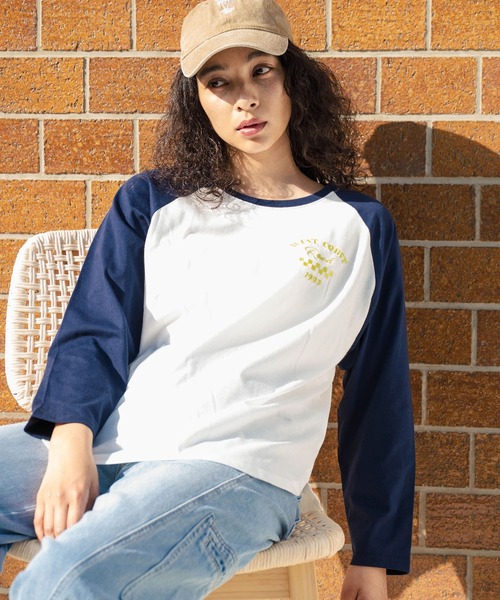 anap mimpi（アナップミンピ）の「配色 ラグラン ワンポイント 刺繍 ロングスリーブ Tシャツ（Tシャツ/カットソー・レディース・ネイビー/グリーン/ダークグレー・FREE）」の3枚目の写真