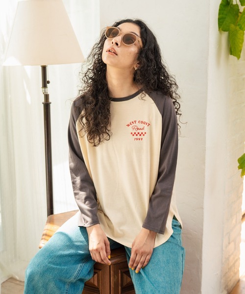 anap mimpi（アナップミンピ）の「配色 ラグラン ワンポイント 刺繍 ロングスリーブ Tシャツ（Tシャツ/カットソー・レディース・ネイビー/グリーン/ダークグレー・FREE）」の5枚目の写真