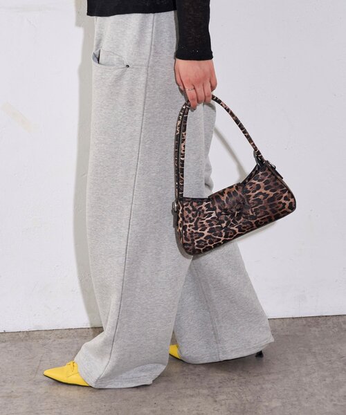 WHO'S WHO gallery（フーズフーギャラリー）の「【2way/ハンド・ショルダー】レオパードショルダーバッグ（ハンドバッグ・レディース・ブラウン・FREE）」の8枚目の写真
