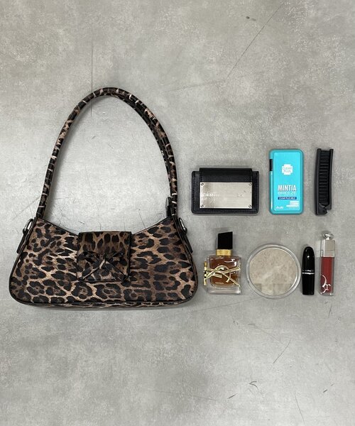 WHO'S WHO gallery（フーズフーギャラリー）の「【2way/ハンド・ショルダー】レオパードショルダーバッグ（ハンドバッグ・レディース・ブラウン・FREE）」の10枚目の写真