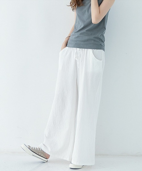 maison de LATIR(メゾンドラティール)の「リネンタッチ夏服イージーワイドパンツ イージーケアアイテム(その他パンツ・レディース・ブラック/カーキ/ベージュ/ネイビー/ブラウン/ホワイト・M/L/LL)」の15枚目の写真