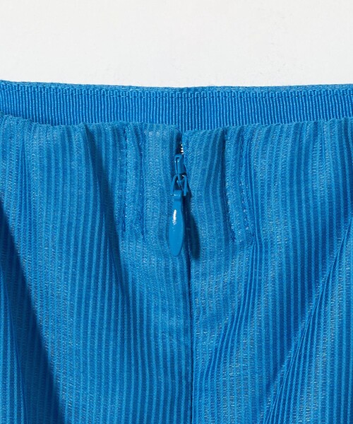UNITED ARROWS(ユナイテッドアローズ)の「AKIHA ラミー タイトスカート(スカート・レディース・ブラック/ターコイズブルー系・36/38)」の20枚目の写真