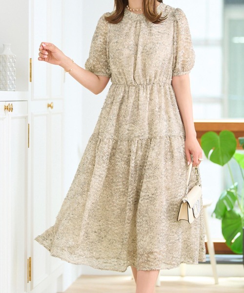 Prima Scherrer(プリマシェレル)の「カットジャカード プリント シアーワンピース Prima Scherrer(ワンピース・レディース・ホワイト/ピンクベージュ/サックスブルー・フリー)」の3枚目の写真