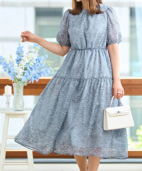 Prima Scherrer(プリマシェレル)の「カットジャカード プリント シアーワンピース Prima Scherrer(ワンピース・レディース・ホワイト/ピンクベージュ/サックスブルー・フリー)」の2枚目の写真