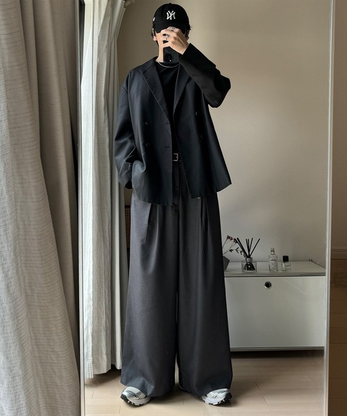 CALLNE（カルネ）の「【CALLNE】 Box Tuck Relaxed Wide Pants / ボックスタックリラックスワイドパンツ（スラックス・メンズ・チャコールグレー/ブラック・L/M）」の10枚目の写真