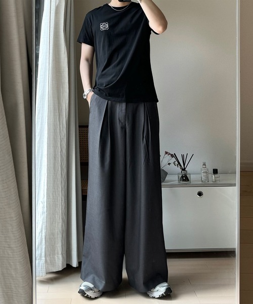 CALLNE（カルネ）の「【CALLNE】 Box Tuck Relaxed Wide Pants / ボックスタックリラックスワイドパンツ（スラックス・メンズ・チャコールグレー/ブラック・L/M）」の13枚目の写真