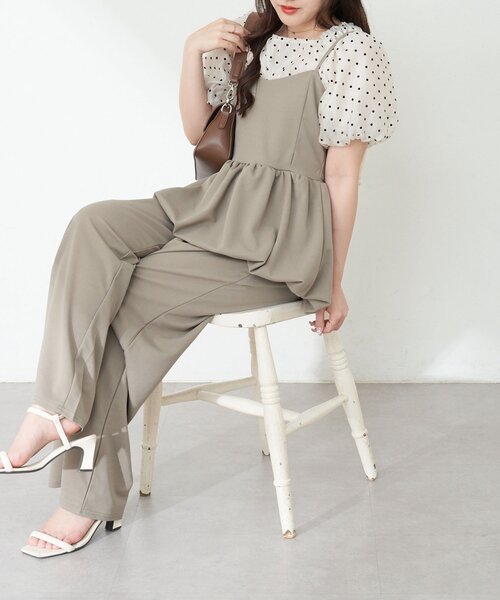 Remind me and forever（リマインドミーアンドフォーエバー）の「【一枚でおしゃれ見え！】バルーンキャミコンビネゾン（ワンピース・レディース・ブラック/グレイッシュベージュ・FREE）」の22枚目の写真