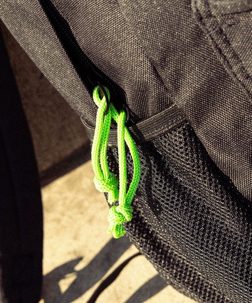 HUF（ハフ）の「HUF eightynine LOGO BACKPACK（バックパック/リュック・メンズ・ブラック/カモフラージュ・O/S）」の9枚目の写真