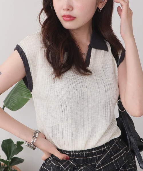 ROOPTOKYO（ループトウキョウ）の「透かし編み 襟付き ニットベスト（ベスト・レディース・グレー/レッド/マスタード/ロイヤルブルー/アイボリー/ライトブルー/ダークグレー・FREE）」の8枚目の写真