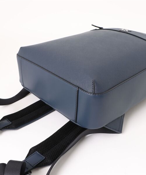 MICHAEL KORS(マイケルコース)の「COOPER ビジネス バックパック(バックパック/リュック・メンズ・ネイビー・FREE)」の2枚目の写真