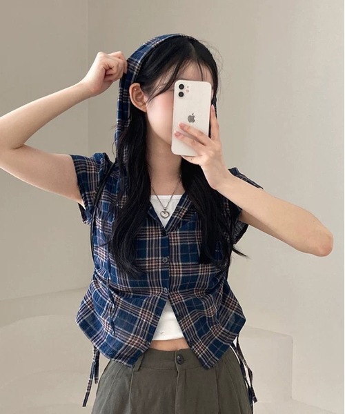 gossip！ロサンゼルス（ゴシップロサンゼルス）の「サイドシャーリング コンパクトチェックシャツ バレエコア Y2K（シャツ/ブラウス・レディース・オフホワイト/ネイビー/グリーン・FREE）」の11枚目の写真