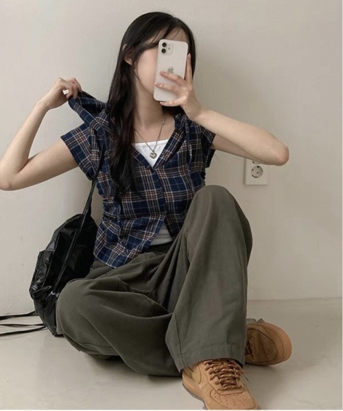 gossip！ロサンゼルス（ゴシップロサンゼルス）の「サイドシャーリング コンパクトチェックシャツ バレエコア Y2K（シャツ/ブラウス・レディース・オフホワイト/ネイビー/グリーン・FREE）」の12枚目の写真