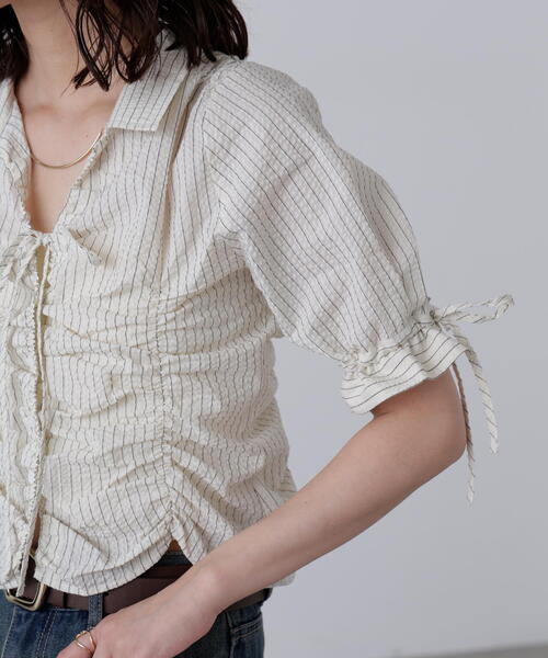 FREE'S MART(フリーズマート)の「◆リボンシャーリングストライプブラウス(シャツ/ブラウス・レディース・ブルー系その他/ホワイト系その他・FREE)」の10枚目の写真