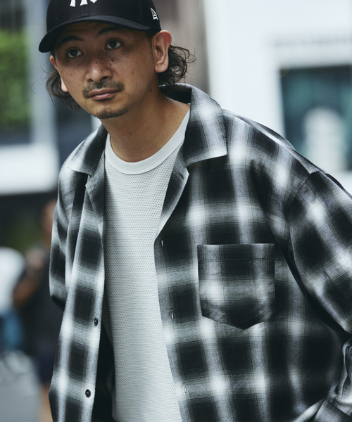 JOURNAL STANDARD relume(ジャーナルスタンダード レリューム)の「レーヨン アンカット フリンジ チェックシャツ(シャツ/ブラウス・メンズ・ブラック/アイボリー/ブラウン/グリーン・MEDIUM/LARGE)」の11枚目の写真