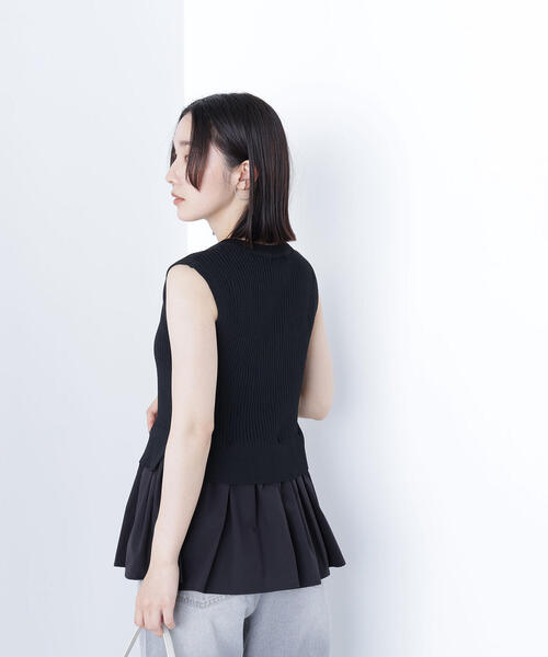 NATURAL BEAUTY BASIC（ナチュラルビューティーベーシック）の「◇ 2wayドッキングペプラムベスト（ベスト・レディース・グレー系その他/ブラック/ブラウン・FREE）」の6枚目の写真