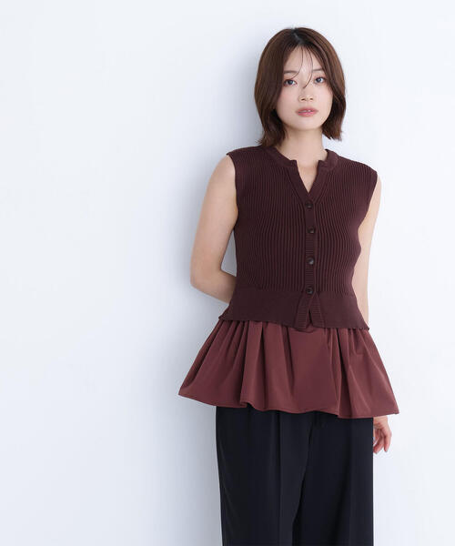 NATURAL BEAUTY BASIC（ナチュラルビューティーベーシック）の「◇ 2wayドッキングペプラムベスト（ベスト・レディース・グレー系その他/ブラック/ブラウン・FREE）」の3枚目の写真