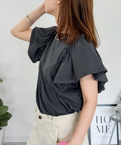 RCD(アールシーディー)の「【二の腕カバー 華奢見え】ショルダーフリルフレンチスリーブTシャツ(Tシャツ/カットソー・レディース・ブラック/ホワイト/ミント/ピンクベージュ/チャコールグレー・4L~5L/M-L/LL~3L)」の20枚目の写真