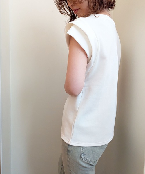 styiro（スタイロ）の「フレンチスリーブTシャツ カットソー（Tシャツ/カットソー・レディース・ブラック/グレー/ホワイト/モカ・FREE/L/XL）」の9枚目の写真