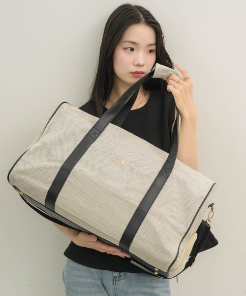 NEUNA（ヌナ）の「【新色登場！】レザー切り替えショルダー/ボストンバッグ（ボストンバッグ・レディース・アイボリー/ブラック/グレイッシュベージュ/ベージュ/ダークブラウン/ブラウン・FREE）」の2枚目の写真