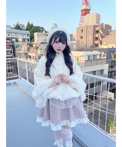 Ank Rouge（アンクルージュ）の「うさちゃんニットポンチョ（ニット/セーター・レディース・ブラック/オフホワイト/ピンク・M）」の4枚目の写真