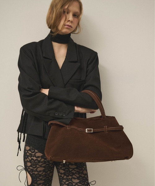 Carmelo(カーメロ)の「Suede belt tote bag / ベルト スエード トートバッグ(トートバッグ・レディース・ブラック/ブラウン・FREE)」の18枚目の写真