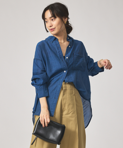 qualite scape（カリテ スケープ）の「シアーデニムライクシャツ/オフィスカジュアル/夏服/羽織り（シャツ/ブラウス・レディース・サックスブルー/インディゴブルー・フリー）」の11枚目の写真