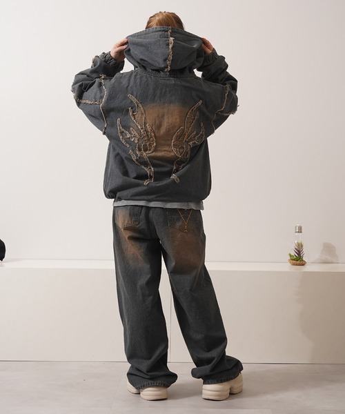 1111clothing(ワンフォークロージング)の「トライバルフリンジ デニムZIPパーカー / Tribal Fringe Denim Zip Hoodie(デニムジャケット・メンズ・ブルー/ブラック・M/L)」の4枚目の写真