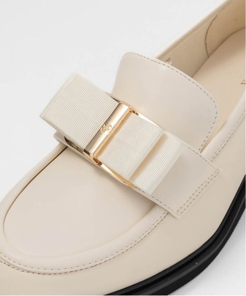 RANDA（ランダ）の「リボンパーツヒールアップローファー（ローファー・レディース・アイボリー/グレイッシュベージュ/ブラック・M/L/S/LL）」の18枚目の写真