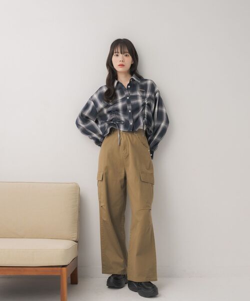 ems excite（エムズエキサイト）の「フロントドロストチェックSH（シャツ/ブラウス・レディース・ホワイト系その他/ブルー系その他2/ブラック系その他2・FREE）」の14枚目の写真