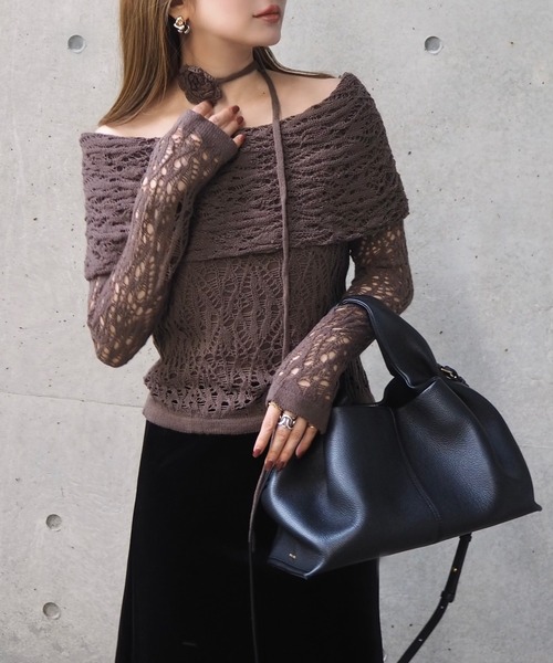 LAULEN(ローレン)の「choker turn back lace knit /チョーカー付き折り返しレース編みニットトップス(ニット/セーター・レディース・ブラウン/ブラック/アイボリー・FREE)」の3枚目の写真
