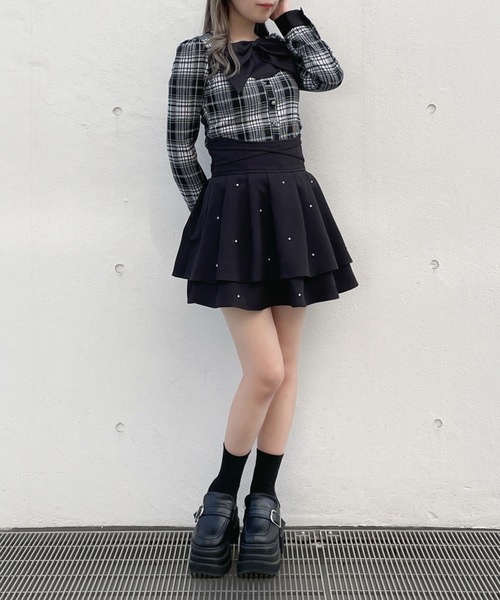 abc une face（アーベーセーアンフェイス）の「クロスリボンWフレアスカート（スカート・レディース・ブラック/ブラック系その他/ダークグレー/ブラック系その他2・FREE）」の7枚目の写真