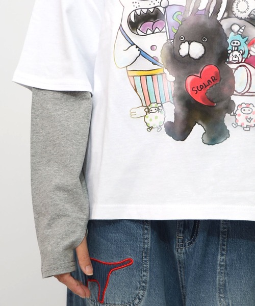 153623：スカラーキャラクターズ柄 レイヤード風ロンT（Tシャツ