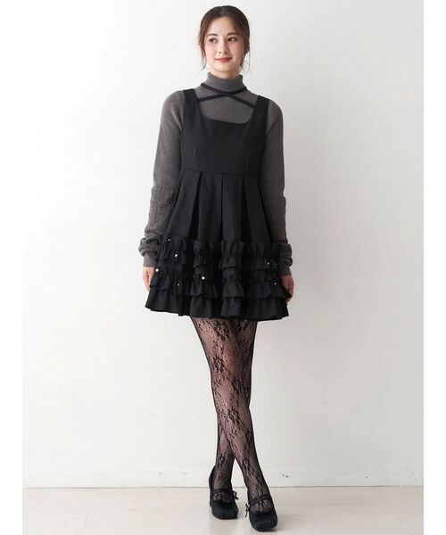CALNAMUR（カルナムール）の「ミニフリルノースリーブワンピース（ワンピース・レディース・ブラック/グレー・FREE）」の4枚目の写真