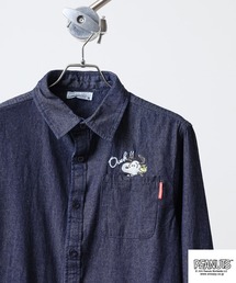 PEANUTS（ピーナッツ）の「PEANUTS 刺繍デニム長袖シャツ（シャツ/ブラウス・メンズ）」