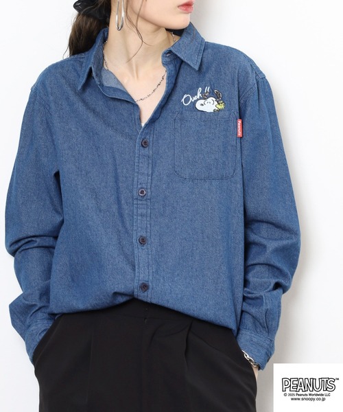PEANUTS(ピーナッツ)の「PEANUTS 刺繍デニム長袖シャツ(シャツ/ブラウス・メンズ・ネイビー系1/ネイビー系/ブルー系1/ブルー系・M/LL/L)」の8枚目の写真