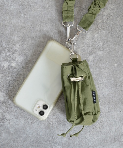 ALTROSE（アルトローズ）の「スマホストラップ 巾着ポーチ付 スマホショルダー スマホ ストラップ クシュクシュ（スマホグッズ・レディース・シルバー/アイボリー/カーキ/ブラック・FREE）」の13枚目の写真