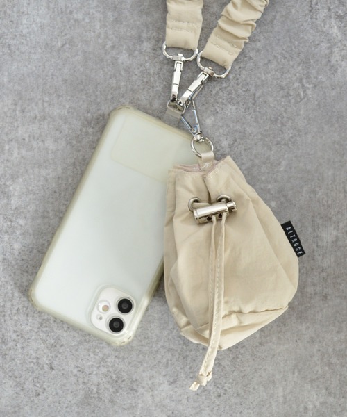 ALTROSE（アルトローズ）の「スマホストラップ 巾着ポーチ付 スマホショルダー スマホ ストラップ クシュクシュ（スマホグッズ・レディース・シルバー/アイボリー/カーキ/ブラック・FREE）」の15枚目の写真