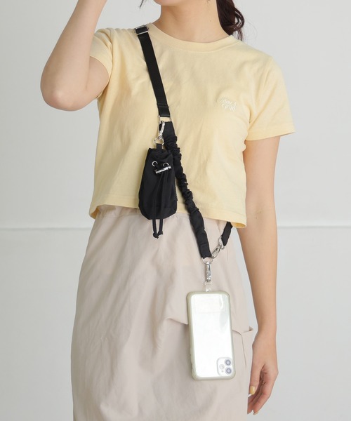 ALTROSE（アルトローズ）の「スマホストラップ 巾着ポーチ付 スマホショルダー スマホ ストラップ クシュクシュ（スマホグッズ・レディース・シルバー/アイボリー/カーキ/ブラック・FREE）」の9枚目の写真