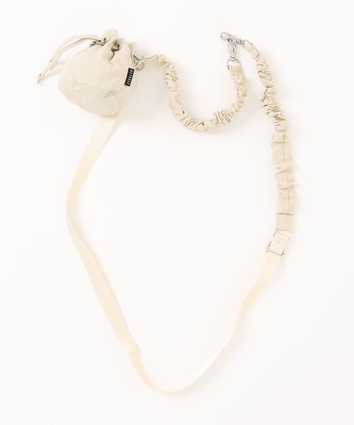 ALTROSE（アルトローズ）の「スマホストラップ 巾着ポーチ付 スマホショルダー スマホ ストラップ クシュクシュ（スマホグッズ・レディース・シルバー/アイボリー/カーキ/ブラック・FREE）」の19枚目の写真