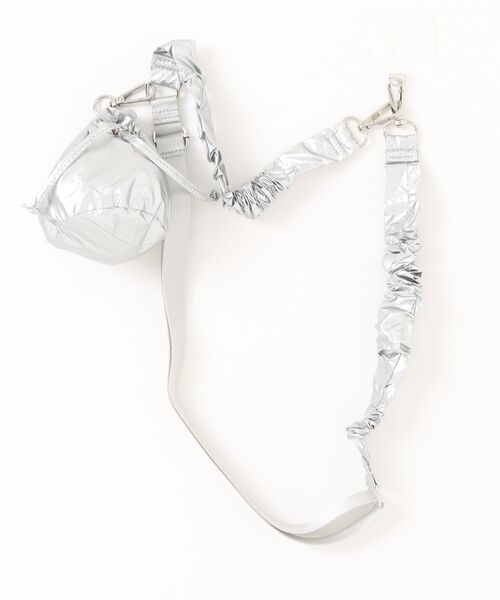 ALTROSE（アルトローズ）の「スマホストラップ 巾着ポーチ付 スマホショルダー スマホ ストラップ クシュクシュ（スマホグッズ・レディース・シルバー/アイボリー/カーキ/ブラック・FREE）」の20枚目の写真