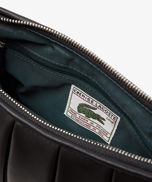 LACOSTE(ラコステ)の「LENGLEN レザープリーツショルダーバッグ(ハンドバッグ・レディース・モカ/ブラック/ナチュラル・FREE)」の12枚目の写真