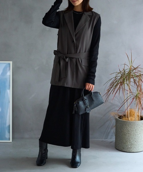 TRIANGLE PALETTE（トライアングルパレット）の「ベルト付きジレ/セットアップ対応（スーツベスト・レディース・ブラック/ベージュ/モカ/ダークグレー/グレー・FREE）」の17枚目の写真